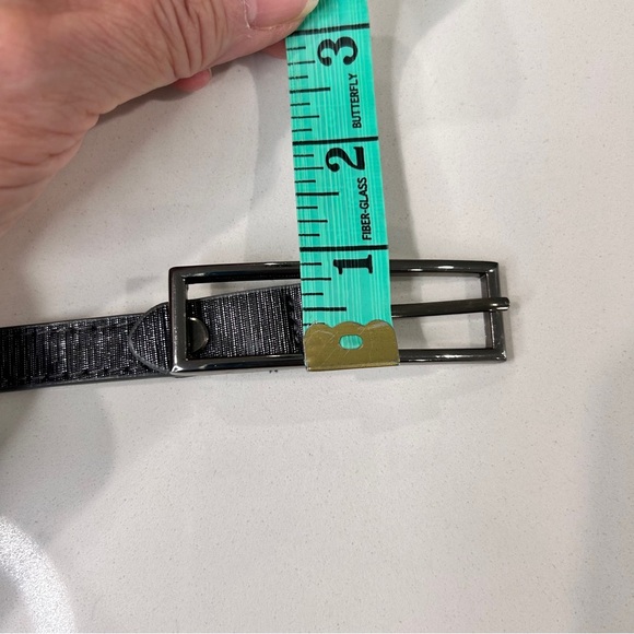 NWOT Studded Leather Skinny Belt - Picture 9 of 9